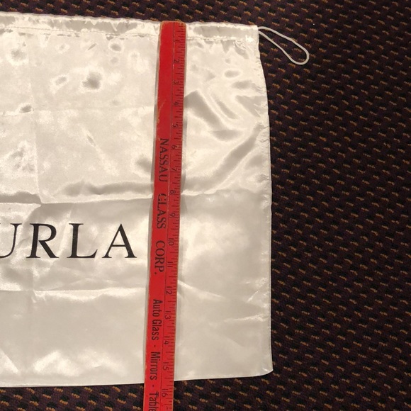 Authentic faux silk FURLA large dust bag - Picture 6 of 6